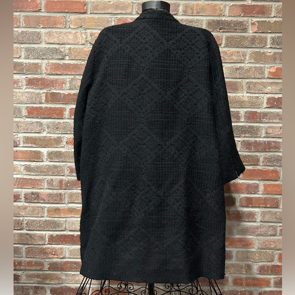 Eileen Fisher Black 100% Wool Lightweight Coat With 100% Silk Lining - Picture 2 of 8